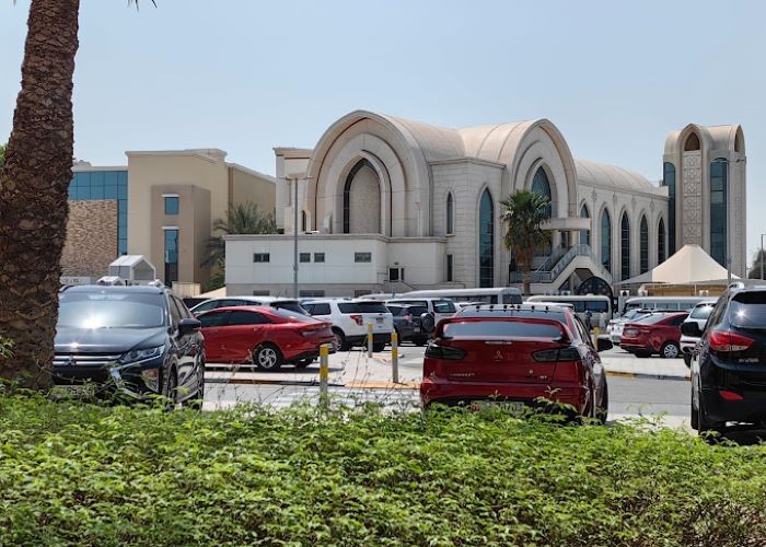 Tham quan 12 nhà thờ ở Abu Dhabi: Nơi giao thoa văn hóa và tâm linh