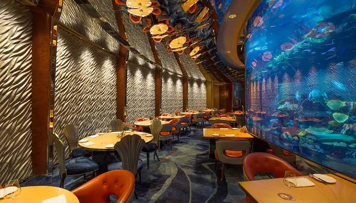 Không gian nhà hàng Zero Gravity Dubai như là một kỳ quan kiến ​​trúc