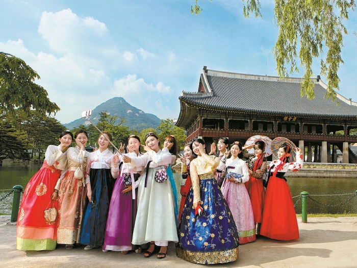 Top Những Địa Điểm Du Lịch Hàn Quốc Mùa Hè Bạn Không Nên Bỏ Qua