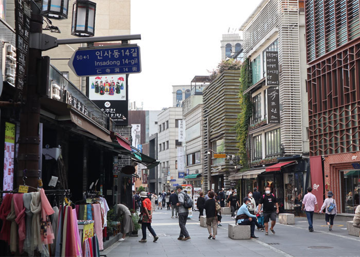 Khám phá du lịch Insadong – Khu phố cổ nổi tiếng giữa lòng thủ đô Seoul
