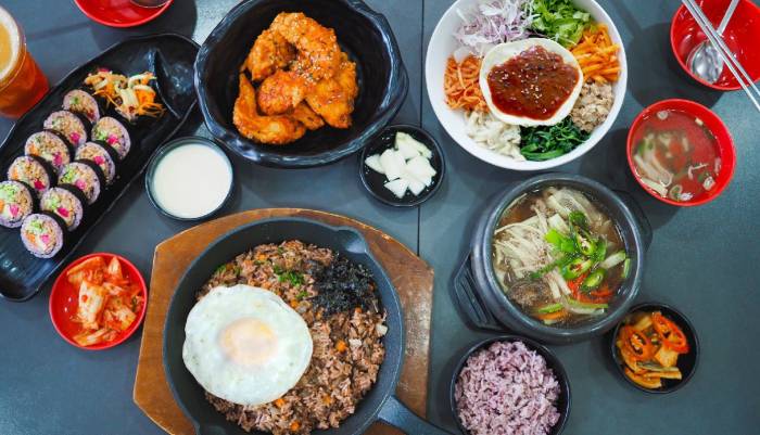 Nhà hàng món Hàn Hanuri Korean Fast Food với những món ăn chuẩn hương vị Hàn
