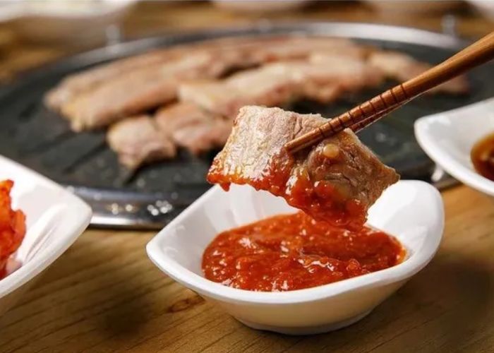 Tương đậu Ssamjang – Loại gia vị đặc biệt trong ẩm thực Hàn Quốc