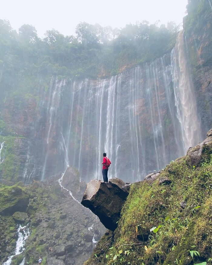 Thác nước Tumpak Sewu Indonesia đẹp nhất vào mùa khô