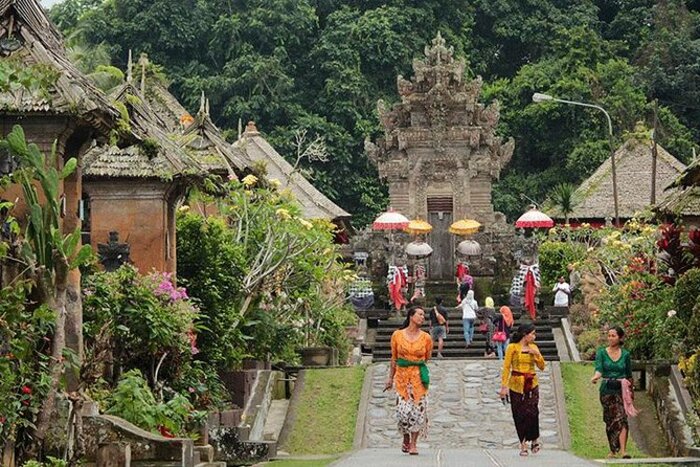 Khám phá Karang Memadu ở làng Penglipuran Bali 
