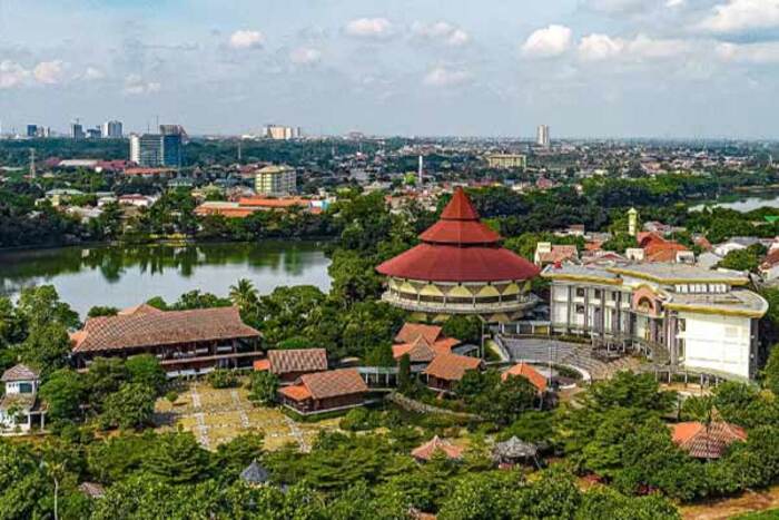 Tham quan Làng Setu Babakan khi du lịch Jakarta tự túc 