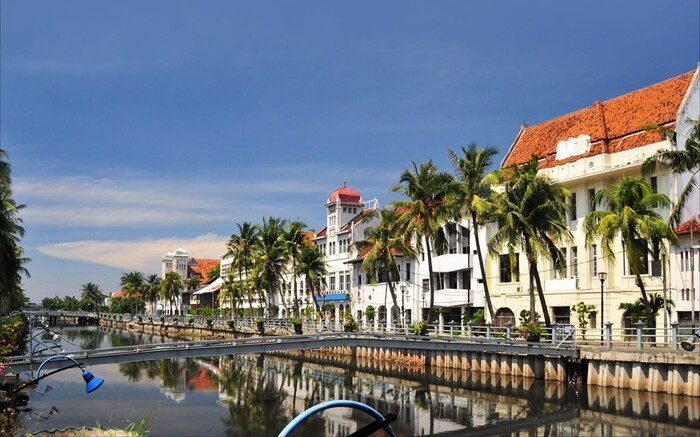 Khu phố Old Town và Old Batavia là điểm đến không thể bỏ qua tại đảo Java Indonesia 