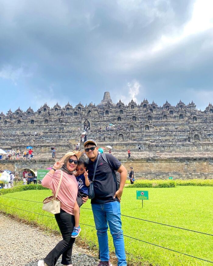 Tham quan ngôi đền Borobudur Indonesia