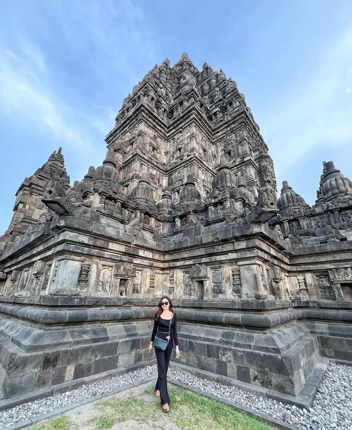 Đền Prambanan Indonesia được chia thành ba khu vực khác nhau