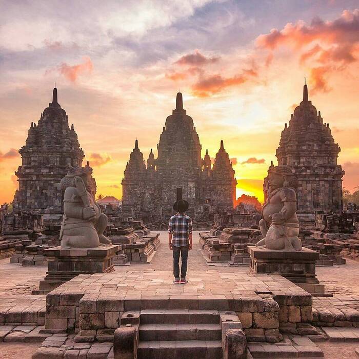 Ghé thăm đền Candi Sewu