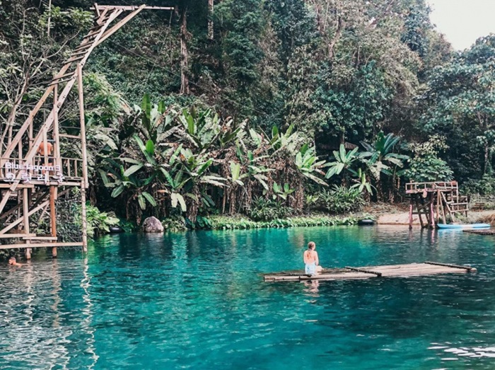 Đầm Blue Lagoon Lào