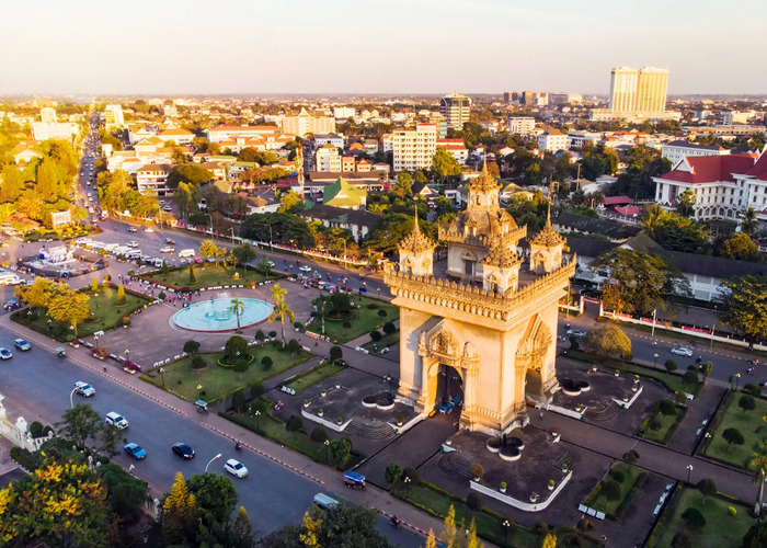 Du lịch Vientiane: Ngỡ nàng nét đẹp thành phố thủ đô xứ Triệu Voi