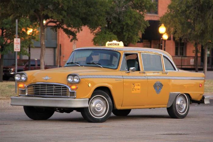 LA Checker Cab được nhiều người chọn khi đi taxi ở Mỹ