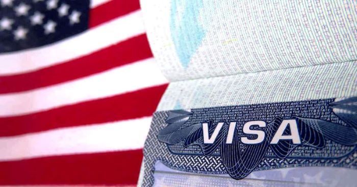 Đừng quên tìm dịch vụ hỗ trợ xin visa uy tín