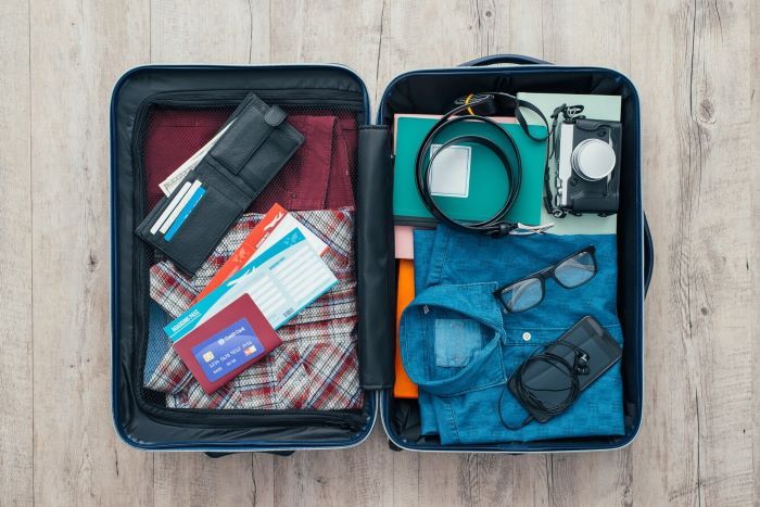 Đừng quên quy định hành lý khi mang theo trang phục du lịch Mỹ 