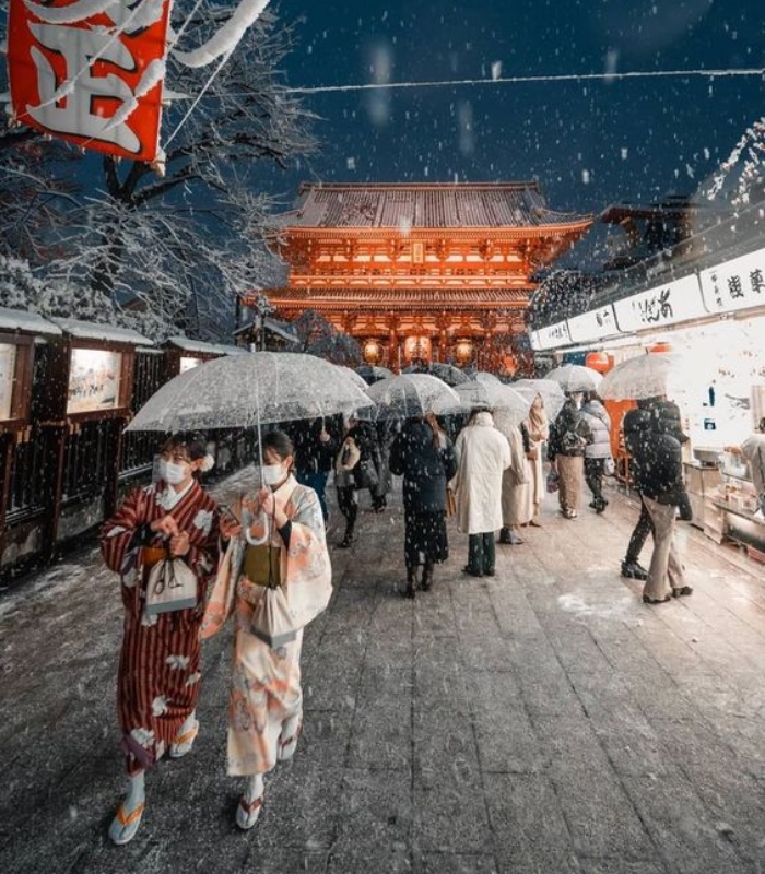 Du lịch Nhật Bản - Mùa đông tại Nhật Bản tuyết rơi trắng xóa