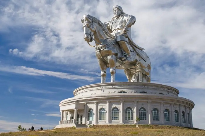 Nhiều công trình nổi tiếng trong chuyến hành trình khám phá điểm dừng xuyên Siberia