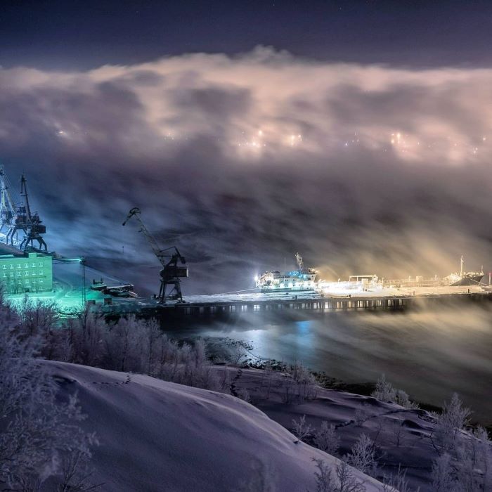 Chọn thời tiết thích hợp để ngắm Bắc Cực quang ở Murmansk
