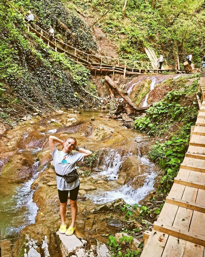 Leo núi mạo hiểm ở 33 waterfalls, bạn có thể trải nghiệm