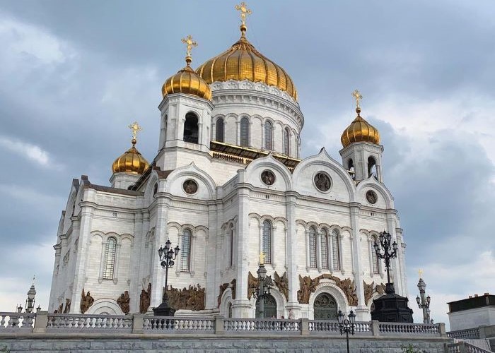 Toàn cảnh nhà thờ Chúa Kitô Cứu thế lộng lẫy dưới bầu trời Nga