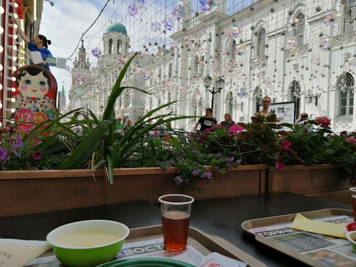 Thưởng thức ẩm thực và ngắm phố phường ở Moscow