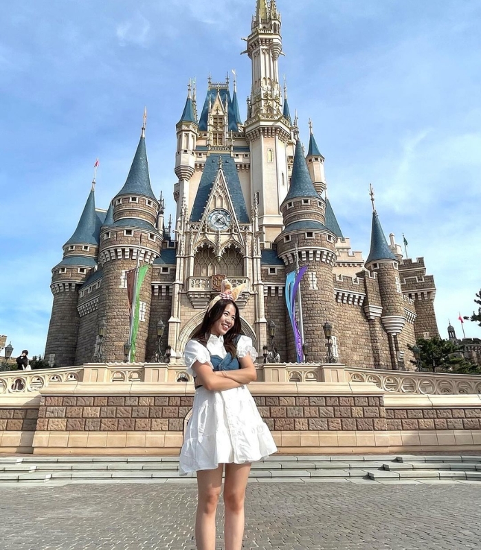 Tokyo Disneyland là điểm đến không thể bỏ qua cho bất kỳ ai yêu thích sự kỳ diệu của Disney