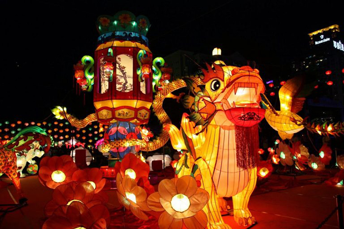 lễ hội Tết Nguyên Đán sôi động ở Trung Quốc 