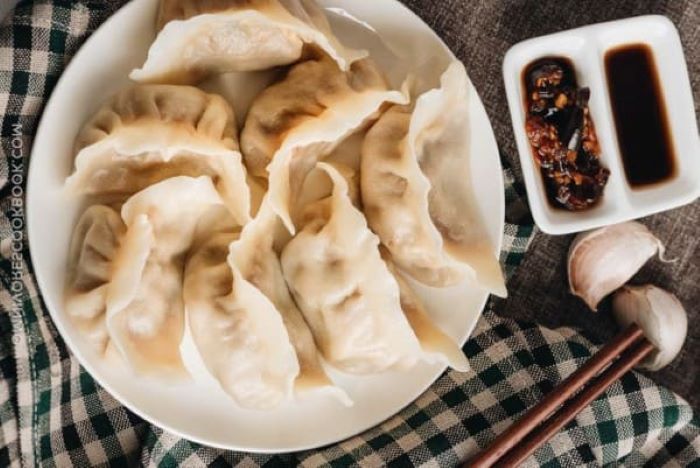 Jiaozi là món bánh bao nổi tiếng ở đường phố Trung Quốc – Món ăn đường phố Trung Quốc