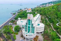 Có gì bên trong Bảo tàng Bà Rịa Vũng Tàu - "Con tàu trắng" giữa lòng phố biển?