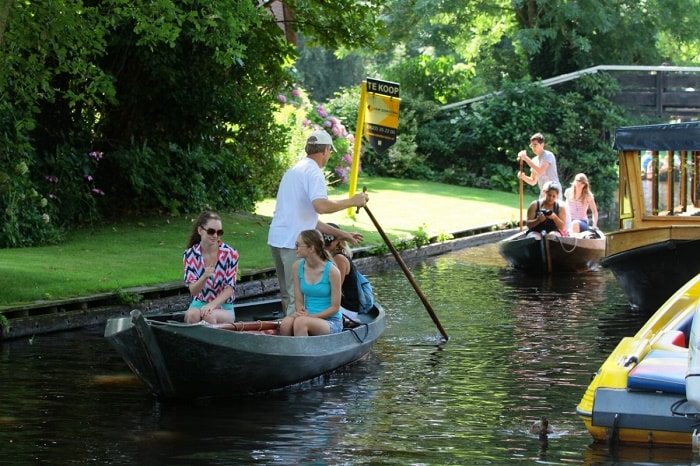 Ngôi làng Giethoorn