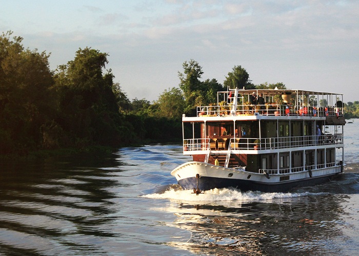 Du thuyền sông Mêkong