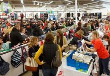 Kinh nghiệm mua sắm mùa SALE khi du lịch Mỹ