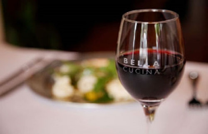 Rượu Bella Cucina nổi tiếng của Italia