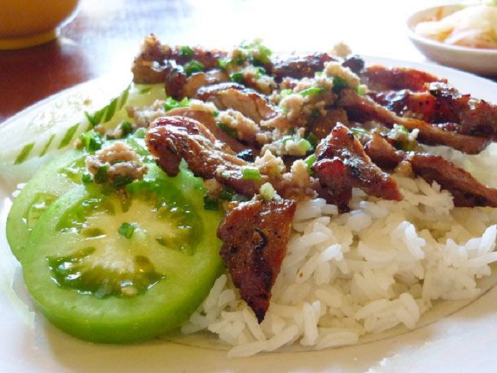 Cơm thịt heo (Bai sach chrouk)