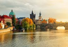 Kinh nghiệm du lịch Praha – thành phố vàng quyến rũ tại Séc