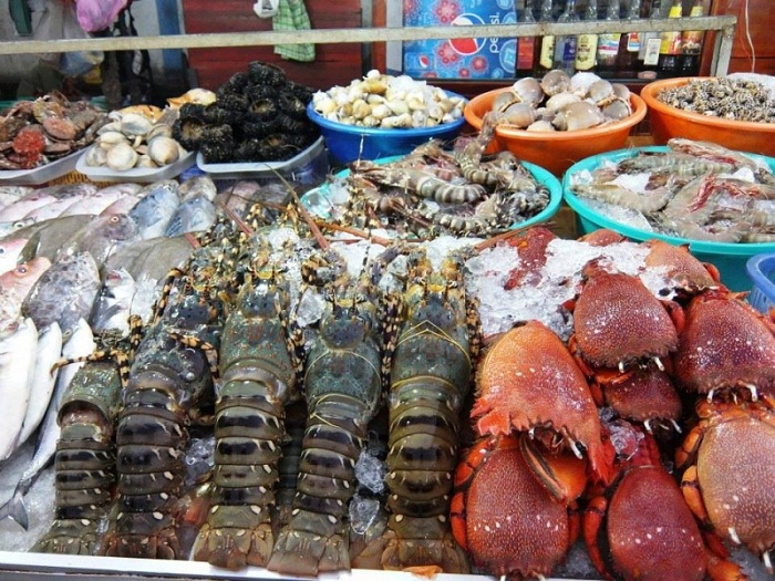 những địa điểm mua hải sản ngon nhất tại Quảng Ninh