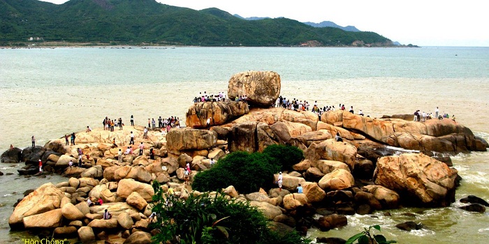 dy lịch Nha Trang 3 ngày 2 đêm thăm quan Hòn Chồng