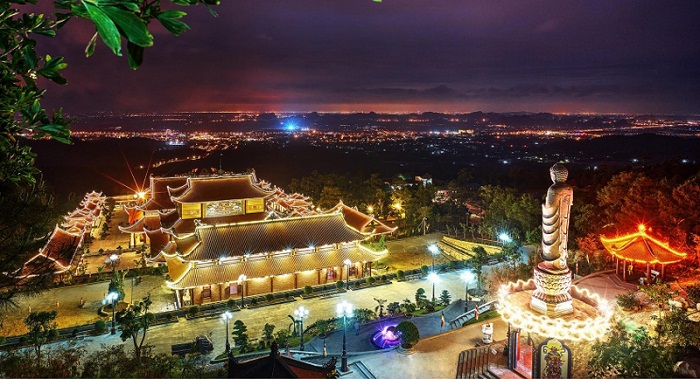 những ngôi chùa nổi tiếng nhất tại Quảng Ninh