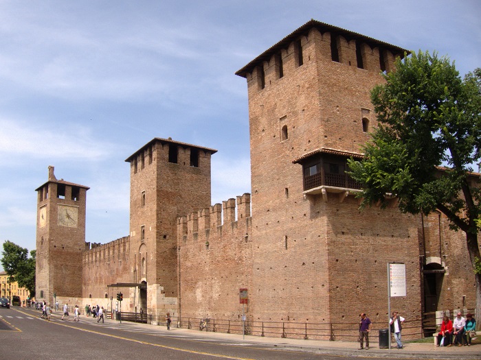 Lâu đài cổ Castelvecchio