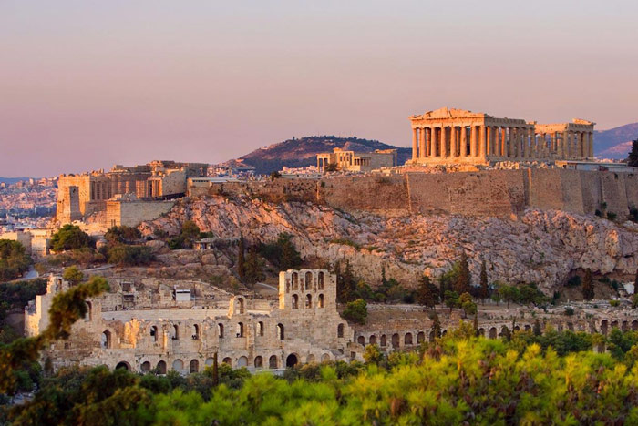 Athens - điểm đến của nhiều công trình cổ