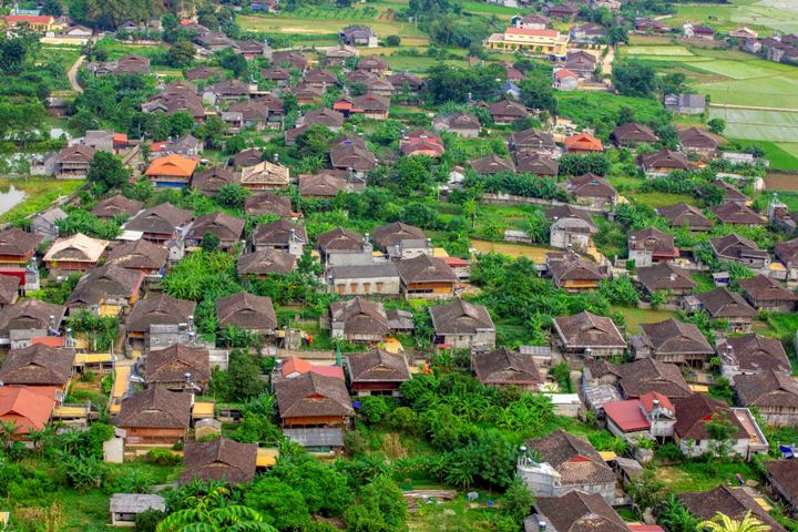 Làng du lịch văn hóa Quỳnh Sơn