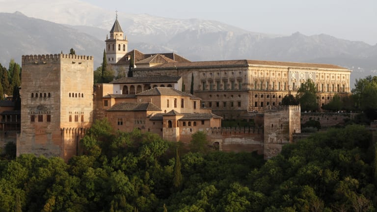 Lâu đài Alhamdra