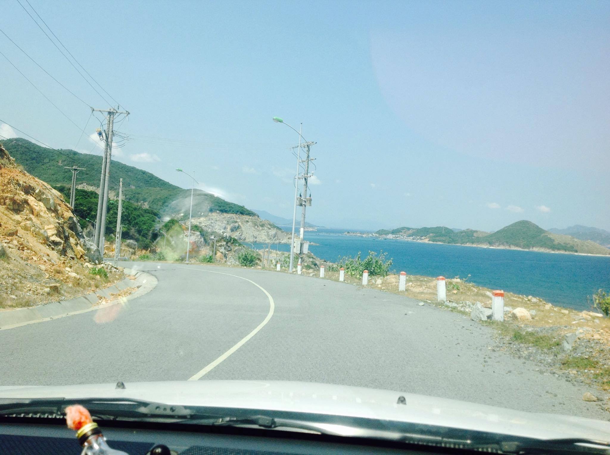 Cung đường ven biển Bình Tiên