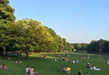 Những địa điểm du lịch nổi tiếng tại Brussels mà bạn không nên bỏ qua Công viên Brussels