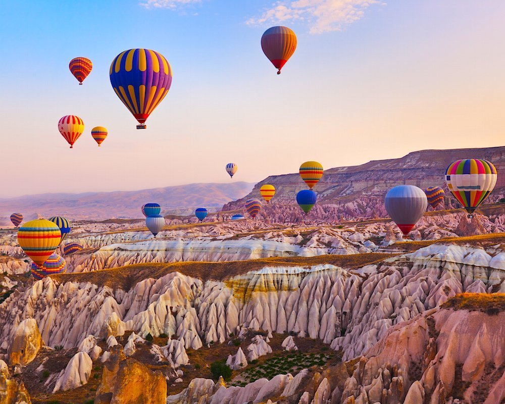 Cappadocia được xem là điểm bay khinh khí cầu tuyệt vời nhất thế giới