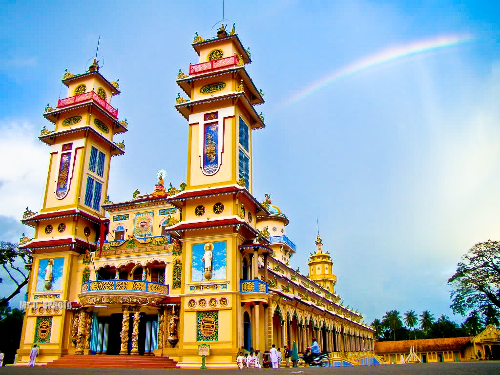 a famous tourist destination in Tay Ninh