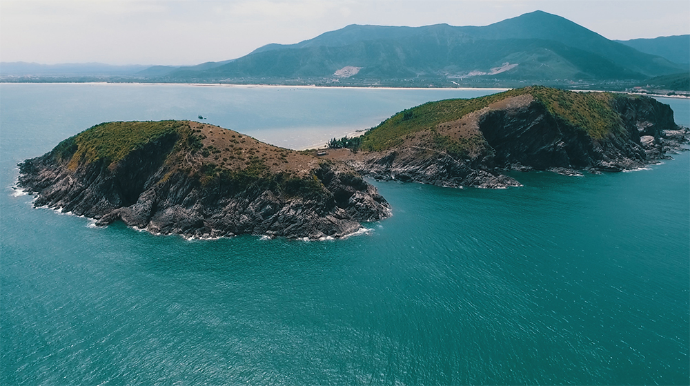 Visit Vung Chua Yen Island- the peaceful resting place of General Vo Nguyen Giap 