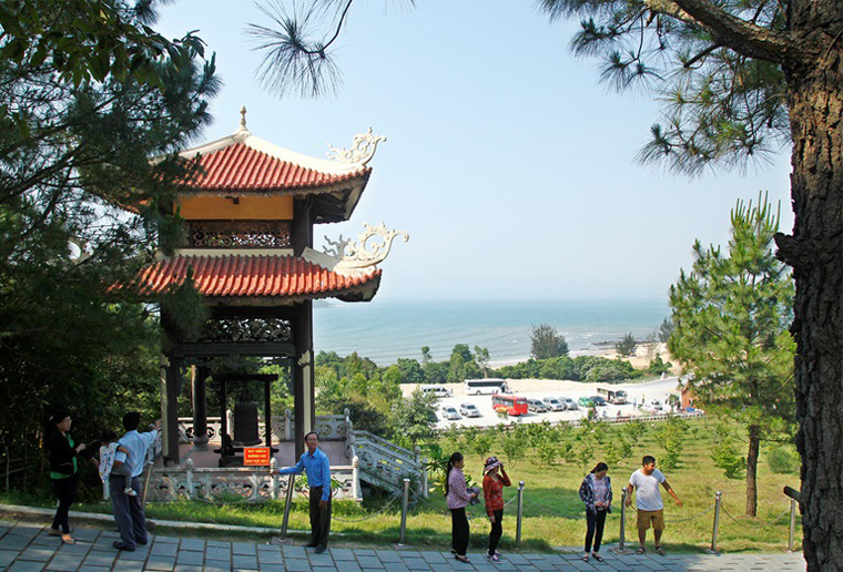 Visit Vung Chua Yen Island- the peaceful resting place of General Vo Nguyen Giap 