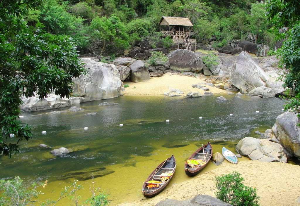 Tổng hợp kinh nghiệm du lịch Hầm Hô - Bình Định mới nhất