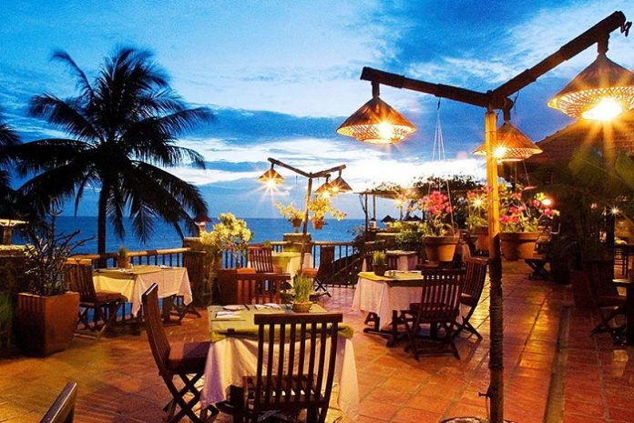 L’Oceane Restaurant - nhà hàng nổi tiếng ở Phan Thiết