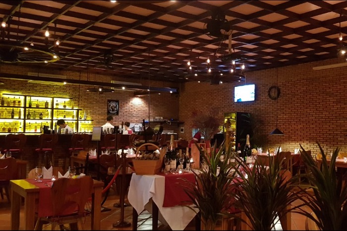 Ratinger Lowe Restaurant - nhà hàng nổi tiếng ở Phan Thiết